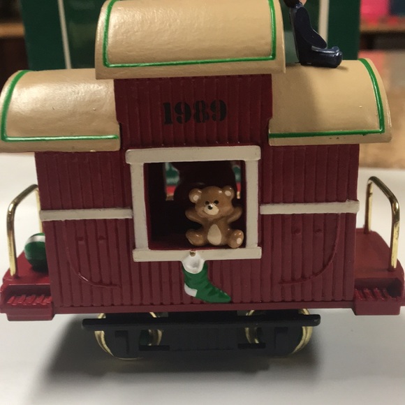 Hallmark Christmas Caboose Dated 1989 Vintage - Picture 3 of 8